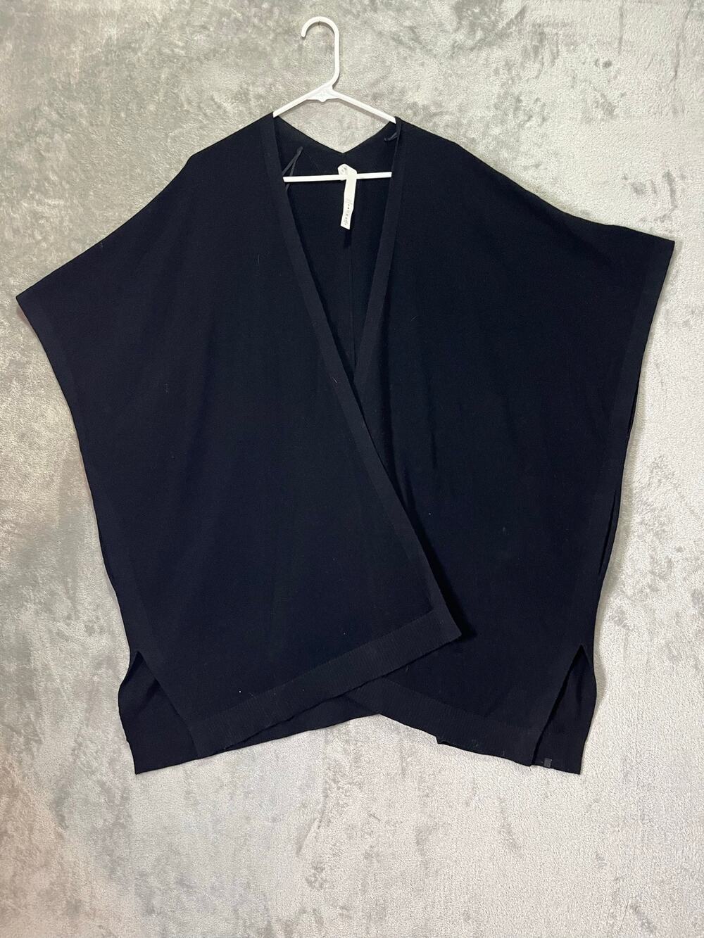 Lululemon Black Merino Wool Wrap Cardigan Poncho Oversized Draped Sweater M/L